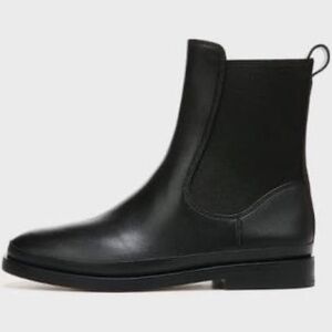 Cecyl Leather Ankle Boot(Women) Size 10M